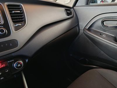 KIA CARENS 1.7 CRDI HP EX Limited DCT Magyar. 163e km. Tolatóradar digit klíma Bluetooth Ajándék olajcsere!