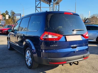 FORD GALAXY 2.0 TDCi Champions Titanium Powershift [7 személy] Magyarországi Panorámatető Navi Bőrbelső Szervízelt