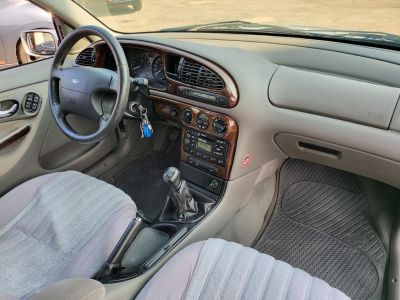 FORD MONDEO 2.5 V6 Ghia 72e km! M.o.-i. 1.tul. digit klíma el.ablak el. tükör ülésfűtés radar