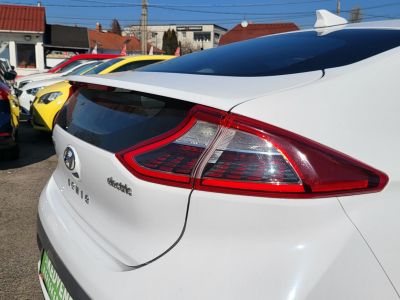 HYUNDAI IONIQ electric Premium (Automata) Teljes felszereltség! Megkímélt állapot!