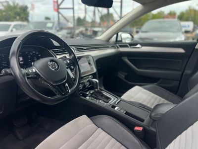 VOLKSWAGEN PASSAT VIII 2.0 TDI BMT SCR Comfortline DSG Magyarországi. Gyári fényezés. Végig vezetett szervizkönyv!