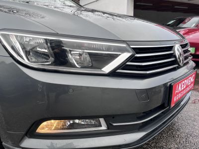 VOLKSWAGEN PASSAT Variant 2.0 TDI BMT Highline DSG Vaj belső. panorámatető. kamera. vezérlés kicserélve