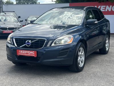 VOLVO XC60 2.4 D [D3] Kinetic Geartronic Klíma Tempomat világos bőr belső!LEGJOBB ÁRON!