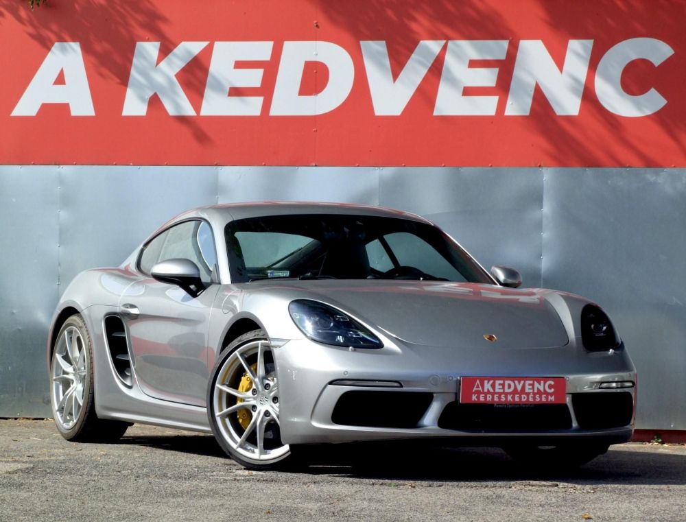 PORSCHE CAYMAN