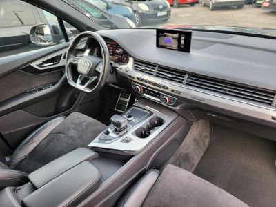 AUDI Q7 3.0 V6 TDI quattro Tiptronic ic [7 személy] S-line Magyarországi LED Virtual Cockpit Távtartó Navi BOSE Memória