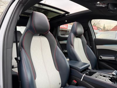 BYD ATTO 3 Design 60,4kWh M.o.-i. 1.tul. LFP. garanciális. panorámatető. világos belső!