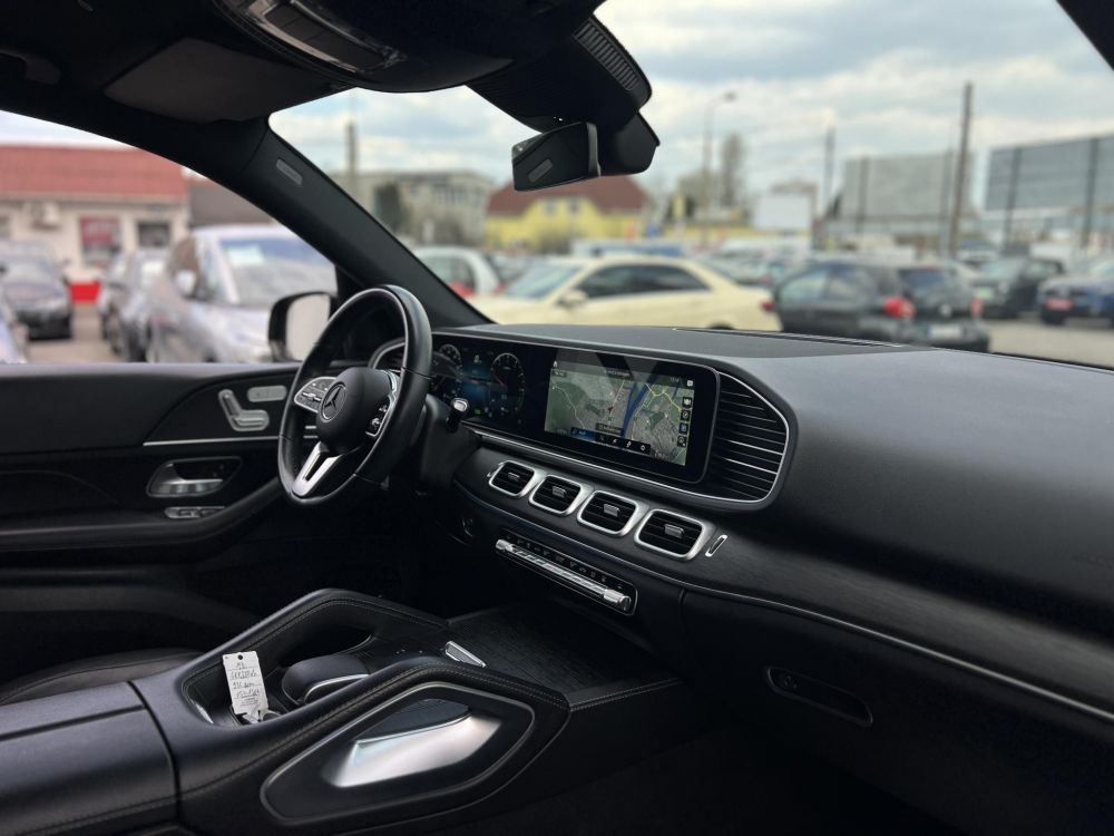 MERCEDES-BENZ GLE 350 de 4Matic 9G-TRONIC Plug-in hybrid AMG csomag. 100 km-es elektromos hatótáv. kitűnő állapot!