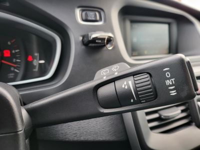 VOLVO V40 1.6 D [D2] Momentum Tempomat Digitiklíma Megkímélt!