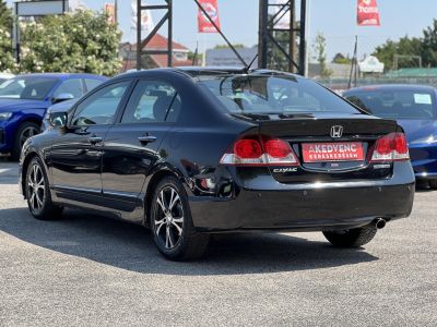 HONDA CIVIC 1.3 Hybrid (Automata) Klíma Tempomat Ülésfűtés Gyári fényezés!