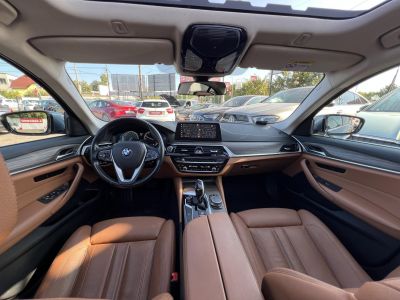 BMW 530i (Automata) Luxury 124e km. Magyarországi Napfénytető Adaptív LED Profnavi Barna bőr Keyless