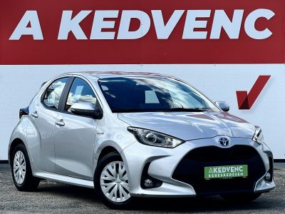 TOYOTA YARIS 1.5 Hybrid Comfort Tech e-CVT 103e km. táblafelismerő. ülésfűtés. kamera. digitklíma