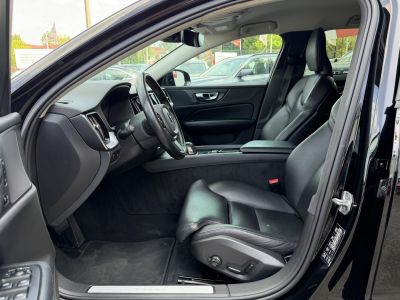 VOLVO V60 2.0 [B3] MHEV Momentum Pro Geartronic Magyarországi. végig márkaszervizelt. kerámia. friss nagyszerviz!