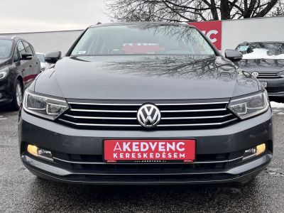 VOLKSWAGEN PASSAT Variant 2.0 TDI BMT Highline DSG Vaj belső. panorámatető. kamera. vezérlés kicserélve