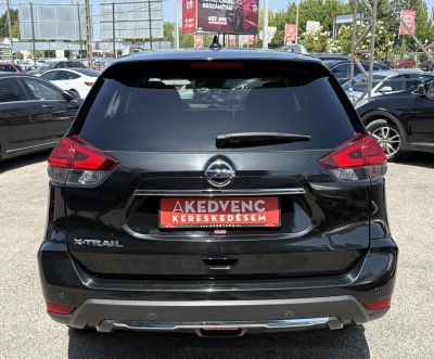 NISSAN X-TRAIL 1.3 DIG-T Tekna DCT (7 személyes ) Magyarországi Panorámatető Navi Bluetooth Szervizelt!