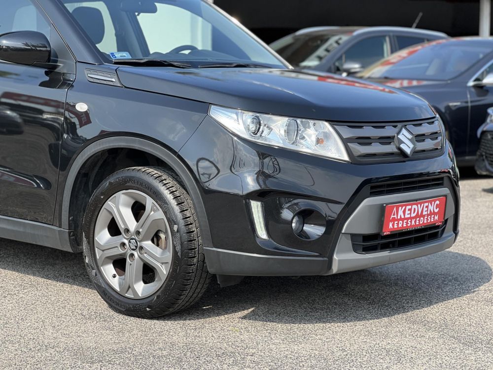 SUZUKI VITARA 1.6 GL+ FOGLALÓZVA! 75e km. Magyarországi. Friss műszaki vizsga. Végig márkaszervizelt!
