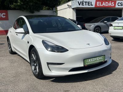 TESLA MODEL 3 Long Range AWD (Automata) 115e km. facelift. garanciális. mátrix LED. 2 töltőkábel. vonóhorog!