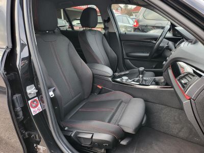 BMW 120d Sport Adaptív LED Tempomat ProfNavi Harman/kardon Ülésfűtés Bluetooth Megkímélt!