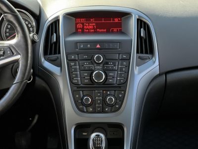 OPEL ASTRA J Sedan 1.4 T Business EURO6
