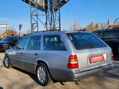 MERCEDES-BENZ E 220 T Automata Klíma 4x.elablak Frissen szervizelt! Friss műszaki!