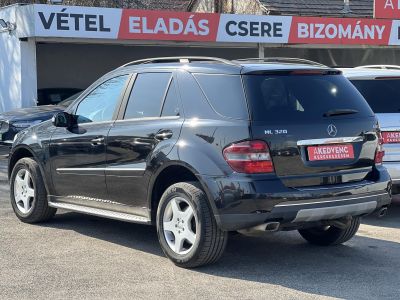 MERCEDES-BENZ ML 320 CDI (Automata) 4MATIC 3.5T vonóhorog. napfénytető. ülésfűtés. nem légrugós!