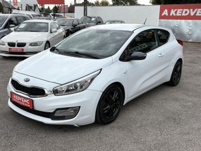 KIA CEE'D Pro1.6 CRDI EX Klíma Tempomat Bluetooth 182e km!