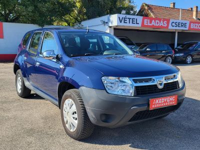 DACIA DUSTER 1.6 Access 51e km. megkímélt. jó áron!