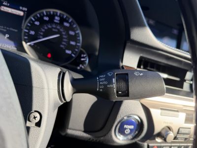 LEXUS ES 300H 112e km. Fakormány. ülésszellőzés. kormányfűtés. kamera. roló!