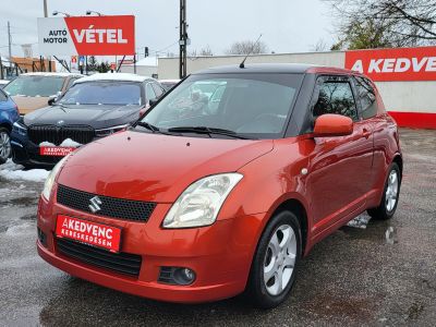 SUZUKI SWIFT 1.3 GLX CD AC (Automata) 135e km. Magyarországi Klíma Keyless Ülésfűtés Kamera Tolatóradar