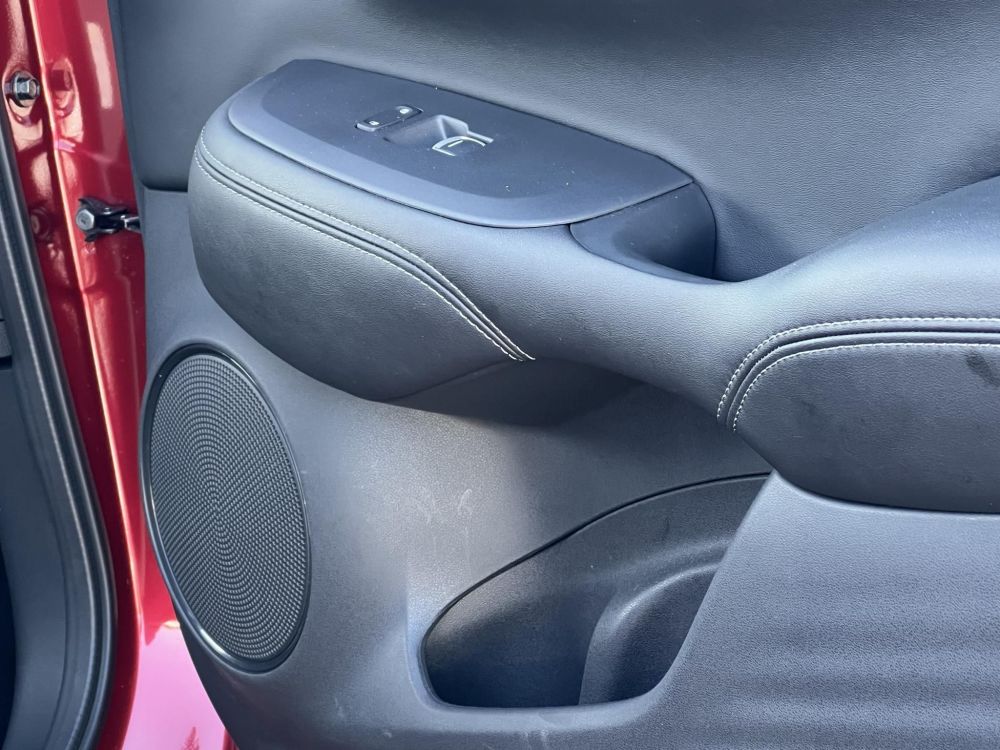 HONDA ZR-V 2.0 i-MMD Hybrid Sport eCVT 9e km. Gyári garancia. LED Wireless Carplay Navi Ülésfűtés