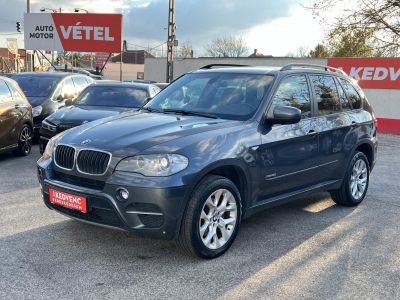 BMW X5 xDrive30d (Automata) Nagyszerviz után! Xenon Navi Memória Barna bőr Ülésfűtés