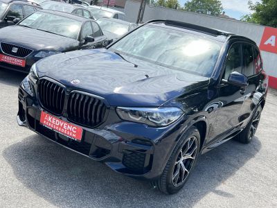 BMW X5 xDrive30d (Automata) Magyar Panoráma LED Fehérbőr Memória HUD Extrás!