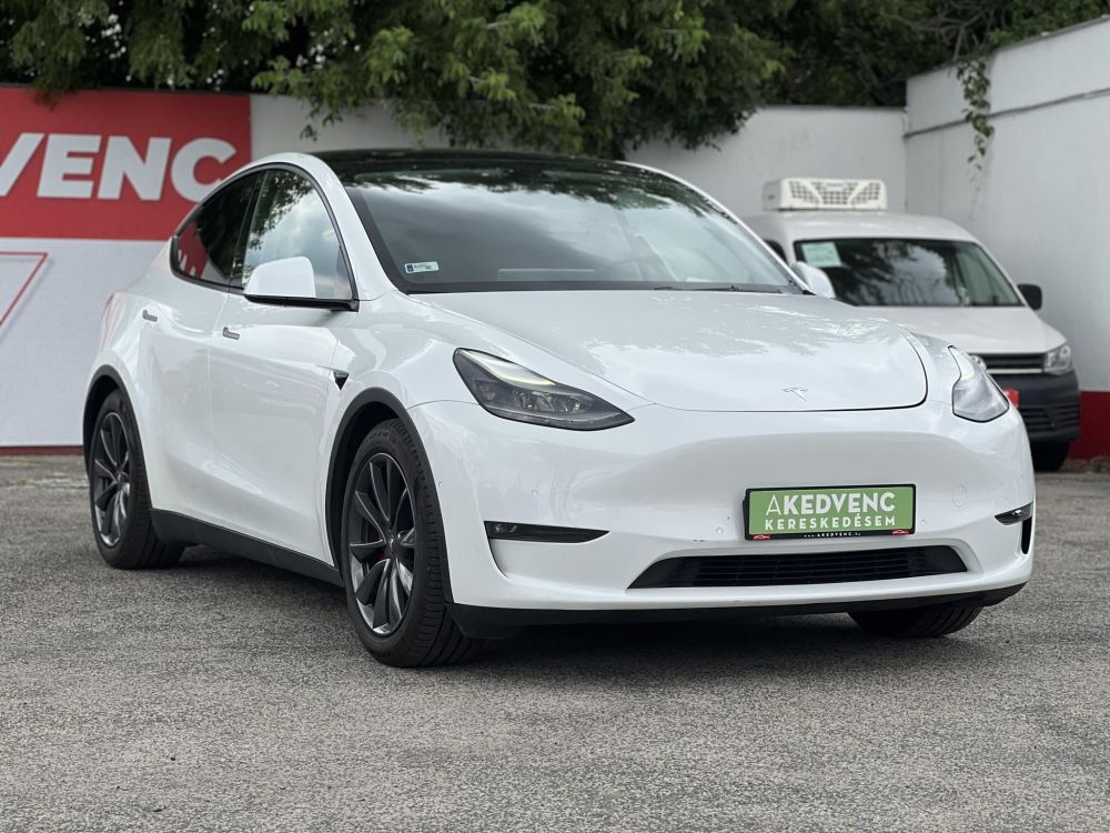 TESLA MODEL Y Performance AWD (Automata) 138e km. AMD Ryzen. mátrix LED. hőszivattyú. garanciális. 8db kerék. (19-21)