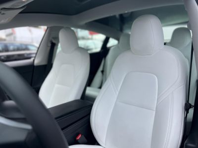 TESLA MODEL 3 Performance AWD (Automata) 103e km. FEHÉR BELSŐ. mátrix LED. hőszivattyú. garanciális!