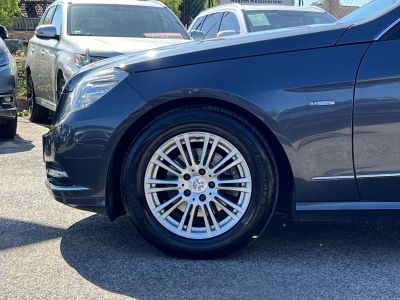 MERCEDES-BENZ E 200 CGI BlueEFFICIENCY Elegance (Automata) Gyári fényezés. Dokumentált előélet. Garantált 149e km!