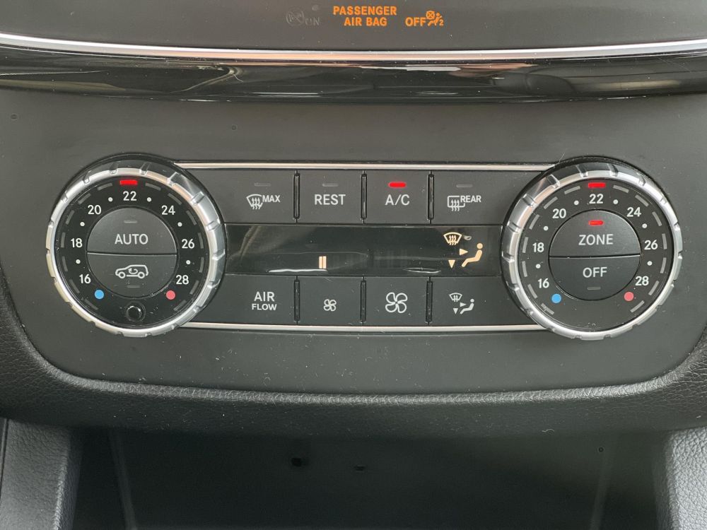 MERCEDES-BENZ GLE 500 e 4Matic (Automata) 135e km. M.o.-i. magas felszereltség. memória. üléshűtés. 360kamera. HUD!