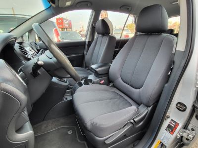 KIA CARENS 2.0 EX 169e km. Klíma 4xelablak Tolatóradar Alufelni