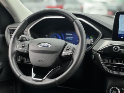 FORD KUGA 2.5 FHEV Freedom CVT 120e km. LED fényszórók. kamera. keyless. sávtartó. navi. CARPLAY!