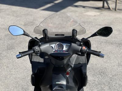 APRILIA SR MAX 300 Akrapovic