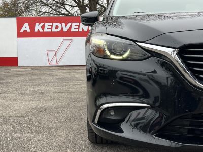 MAZDA 6 Sportkombi 2.2 CD Revolution Top (Automata) Sávtartó Head-up Napfénytető Fehér bőr Tolatókamera F1 Váltó!