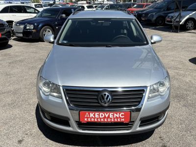VOLKSWAGEN PASSAT Variant 2.0 CR TDI R-Highline Business DSG Klíma Tempomat Téli/nyári garnitúra!