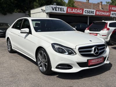 MERCEDES-BENZ E 220 BlueTEC (BlueEFFICIENCY) Avantgarde 9G-TRONIC Klíma Tempomat Bluetooth Parkradar El.ablak!