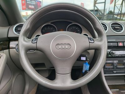 AUDI A4 CABRIO 2.4 V6 Multitronic