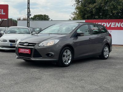 FORD FOCUS 1.6 TDCi Trend 171e km. Klíma Bluetooth Vonóhorog Téli-nyári garnitúra!