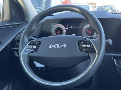 KIA NIRO e-Niro 64kWh Gold Carplay. Tolatókamera. Virtual cockpit. Végig márkaszervizelt!
