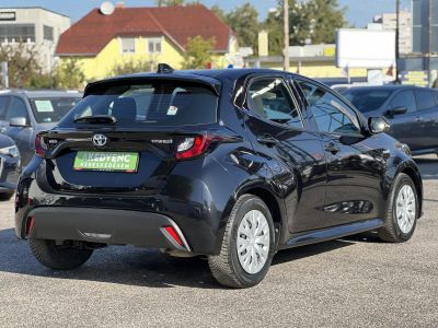TOYOTA YARIS 1.5 Hybrid Comfort Style e-CVT