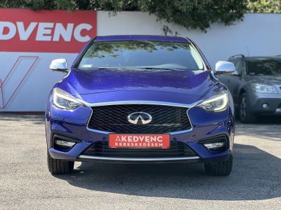 INFINITI Q30 1.5d Premium Tech M.o.-i. Márkaszervizelt. Téli-nyári kerék garnitúra!