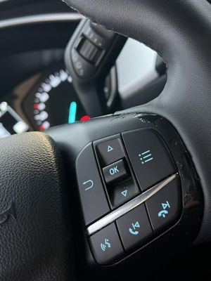 FORD FOCUS 1.0 EcoBoost Connected M.o.-i. 1.tul. Márkaszervizelt. Carplay!