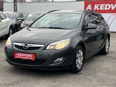OPEL ASTRA J 1.7 CDTI Selection Klíma Tempomat Friss vizsga!