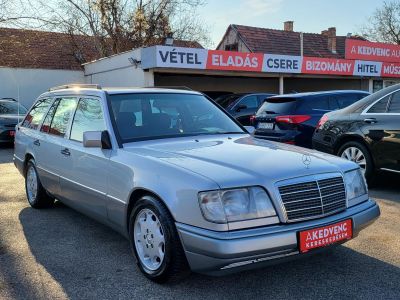 MERCEDES-BENZ E 220 T Automata Klíma 4x.elablak Frissen szervizelt! Friss műszaki!