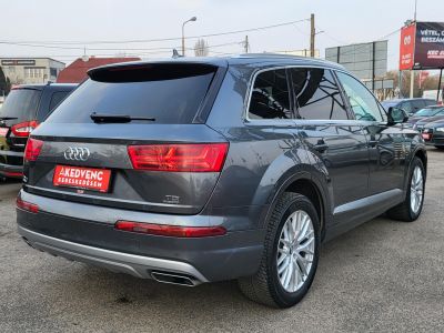 AUDI Q7 3.0 V6 TDI quattro Tiptronic ic [7 személy] S-line Magyarországi LED Virtual Cockpit Távtartó Navi BOSE Memória